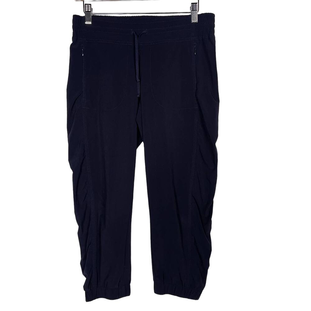 Athleta Size 4 Navy Blue La Viva Woven Capri Pants Cropped Jogger Pockets Travel